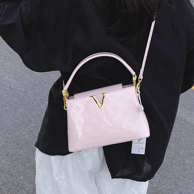 2026 New Women's High-end Bucket Bag Patent Leather Large Capacity Luxury Crossbody Handbag for Commute