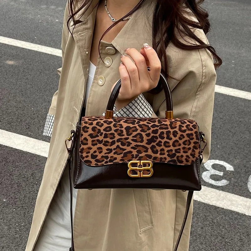 Elegant Temperament Minimalist 3-Way Bag (Shoulder/Crossbody/Handbag) Lightweight Versatile for Commute Dates & Daily Use