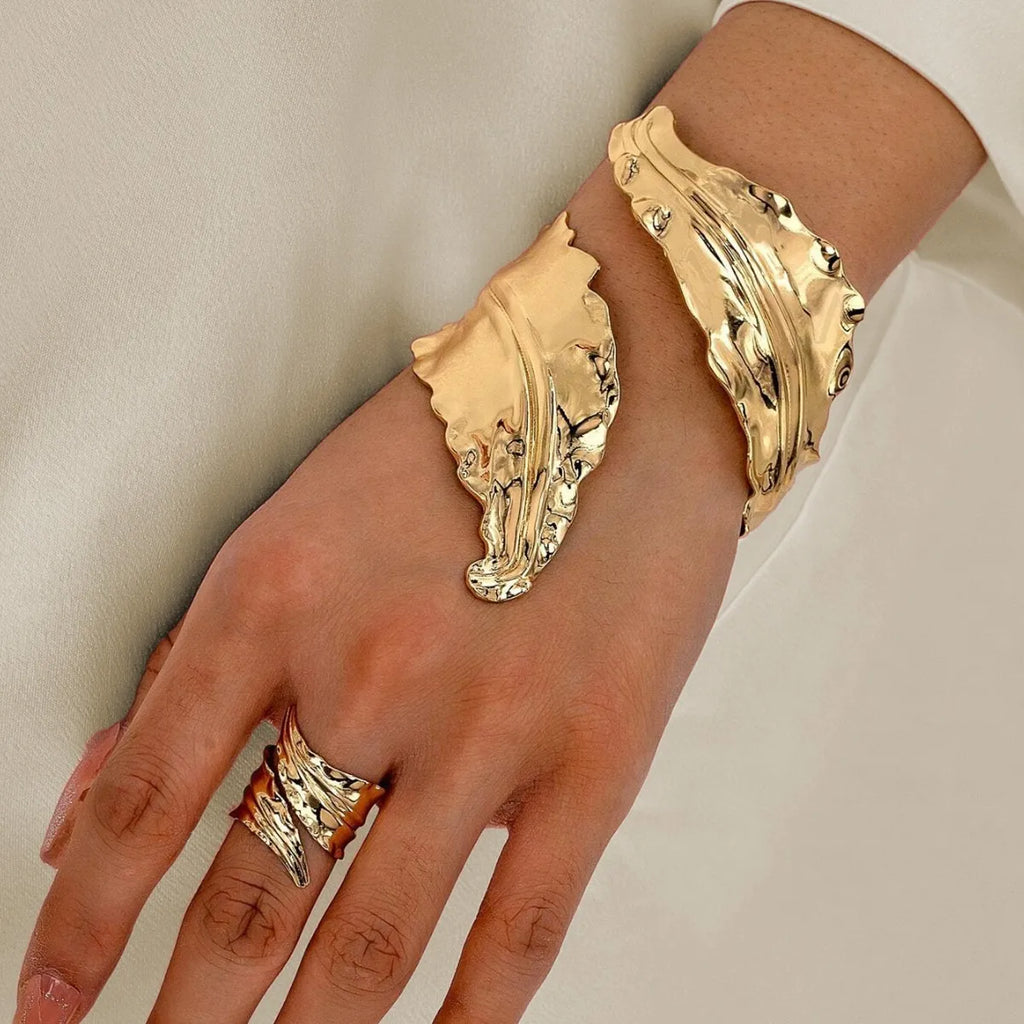 Vintage Fashion Gold Folded Leaf Bracelet Spiral Opening Adjustable Ring Set Women