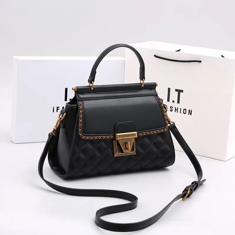Women's Handbag 2024 New Autumn and Winter High-End Feeling, Light Luxury Diamond Grid Small Square Bag, Shoulder and Crossbody