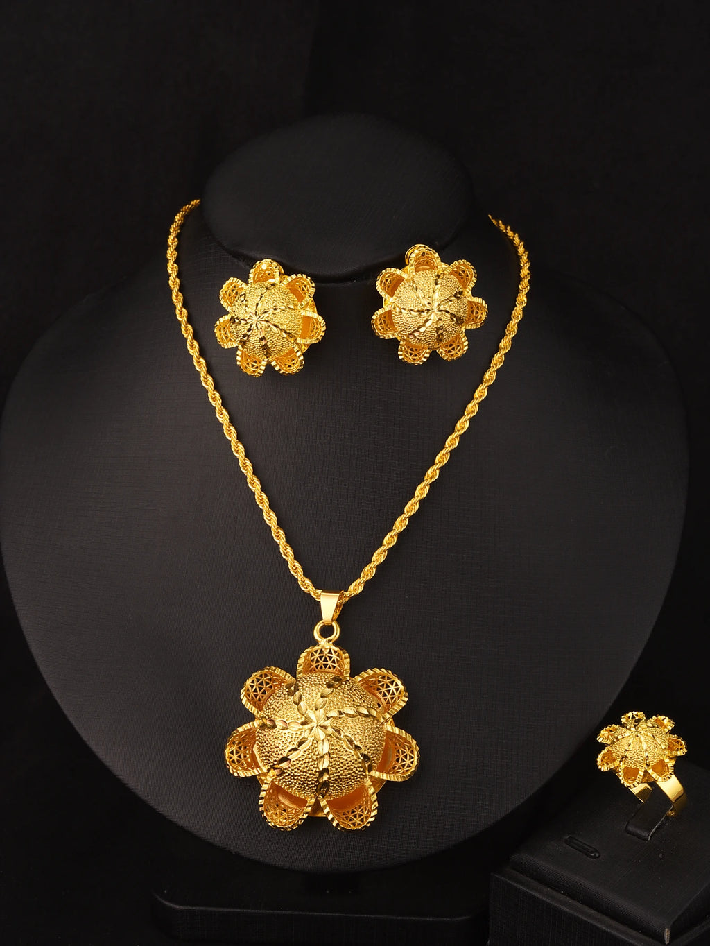 Ethiopian Flower Design 3-Piece Jewelry Set Golden Color Women Pendant Necklace Earrings Ring Bridal Wedding Gift