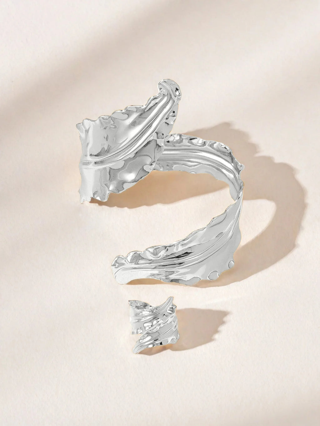 Vintage Fashion Gold Folded Leaf Bracelet Spiral Opening Adjustable Ring Set Women