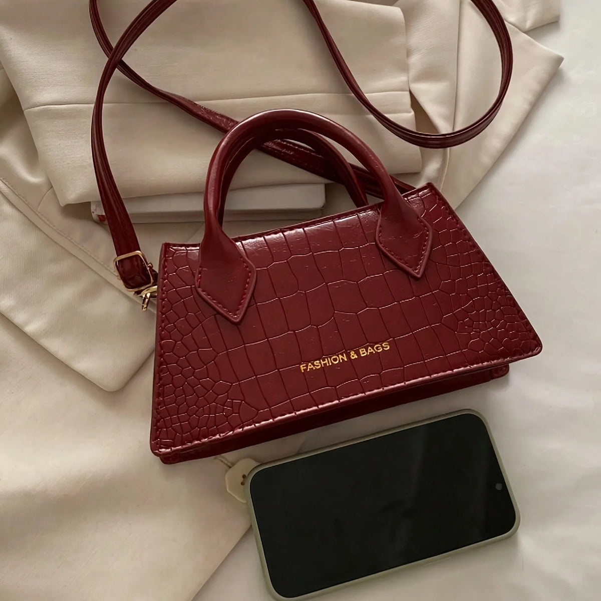 Burgundy Red Elegant Small Bag, Adjustable Shoulder Strap and Zipper Closure, Suitable for Travel and Daily Use