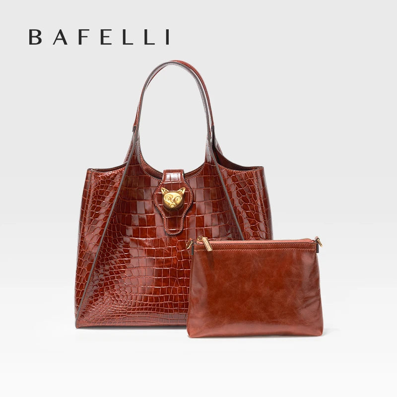 New 2026 Light Luxury Crocodile Pattern Genuine Leather Women's Messenger Bag Commuter Versatile Large Capacity Handbag